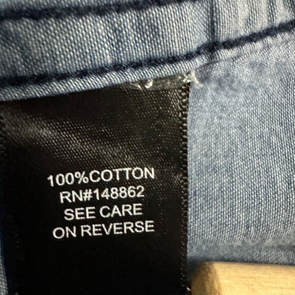 Torrid women's size 1 (14/16-1X) distressed denim button front tunic long sleeve - Picture 4 of 6